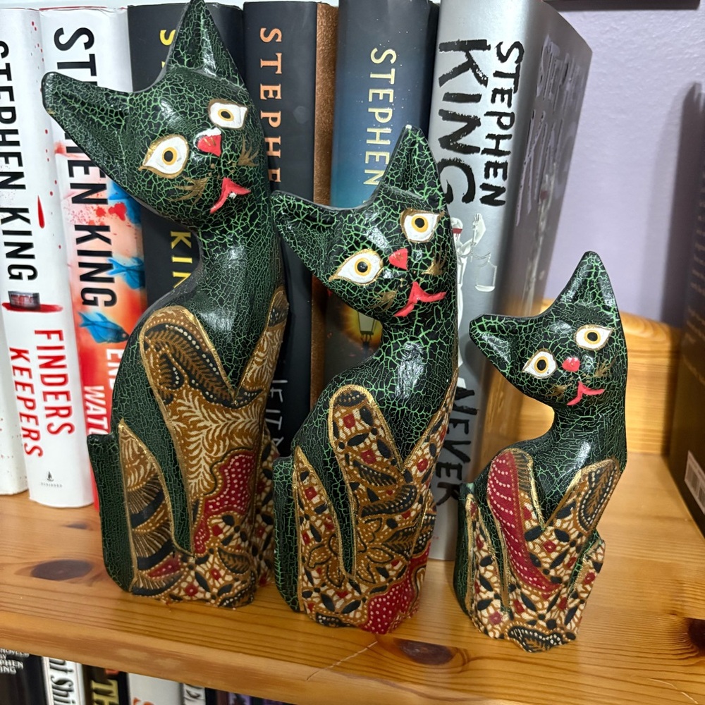 Whimsical Handcrafted Green Cat Figurines Set-3